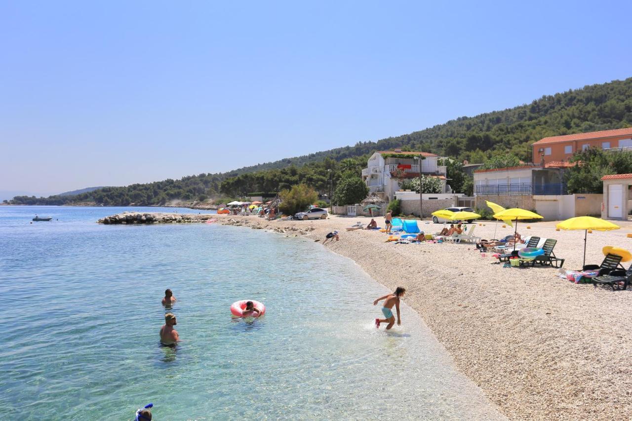 Apartments By The Sea Slatine, Ciovo - 14541 Exteriör bild