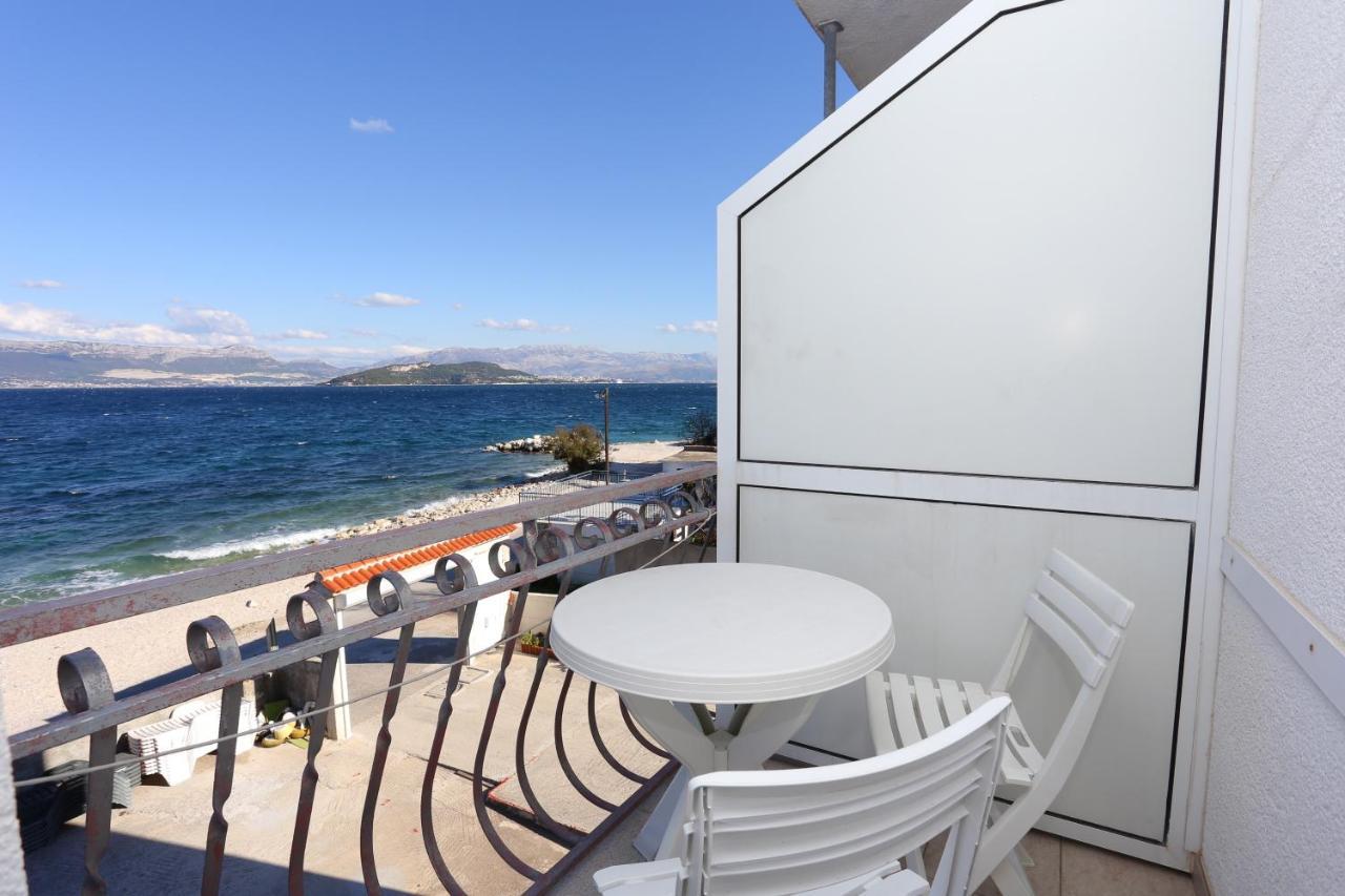 Apartments By The Sea Slatine, Ciovo - 14541 Exteriör bild