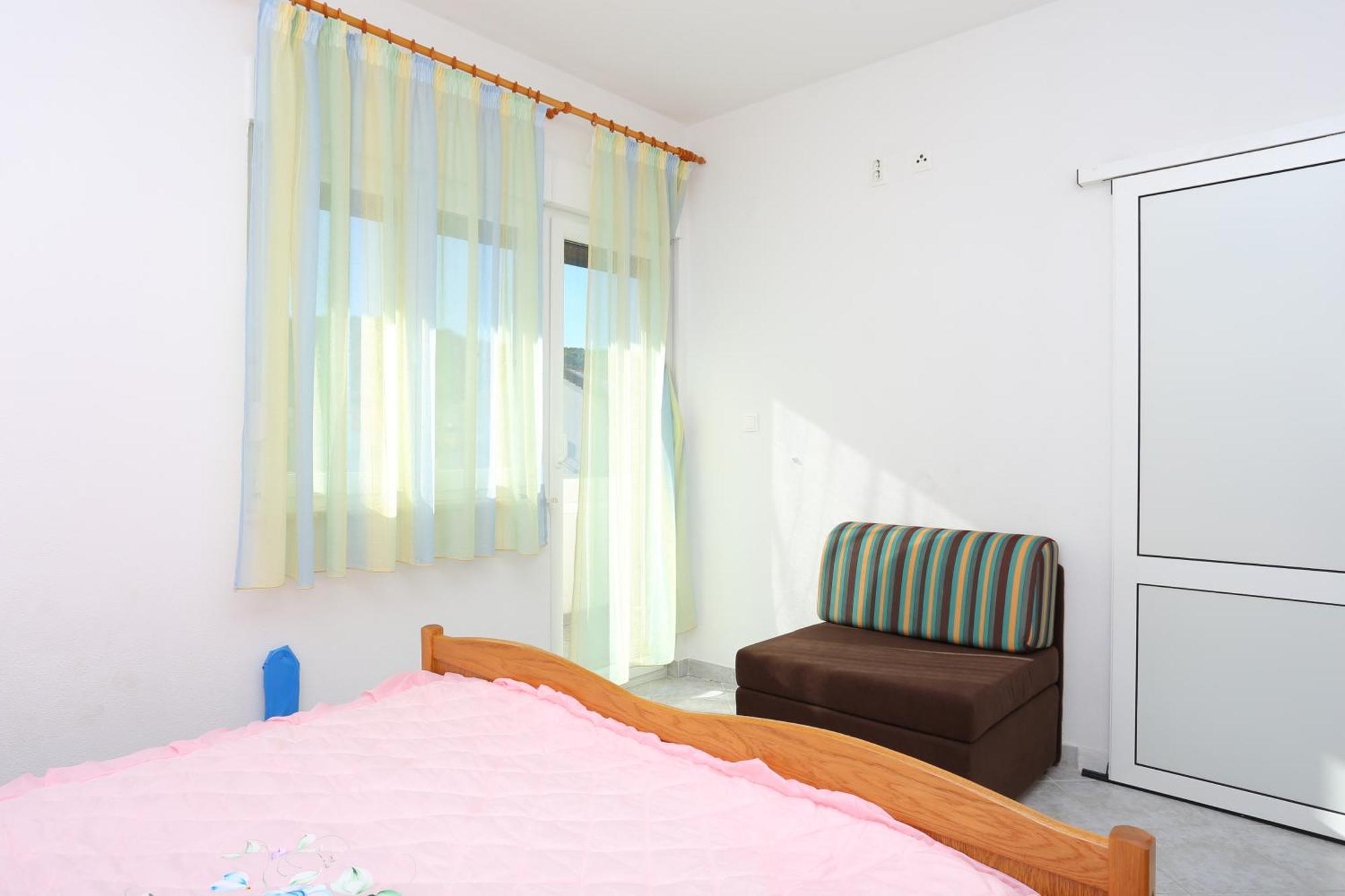 Apartments By The Sea Slatine, Ciovo - 14541 Rum bild
