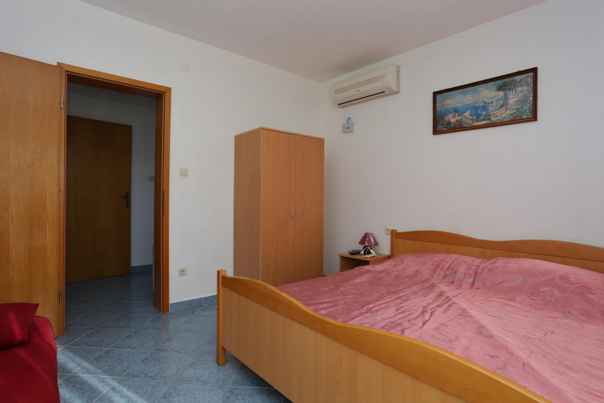 Apartments By The Sea Slatine, Ciovo - 14541 Rum bild